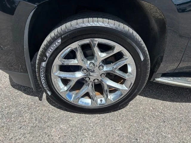 Used 2020 Black Cadillac Luxury image 10