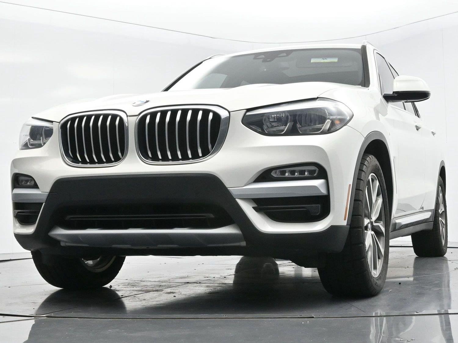 Used 2019 Alpine White BMW sDrive30i image 42