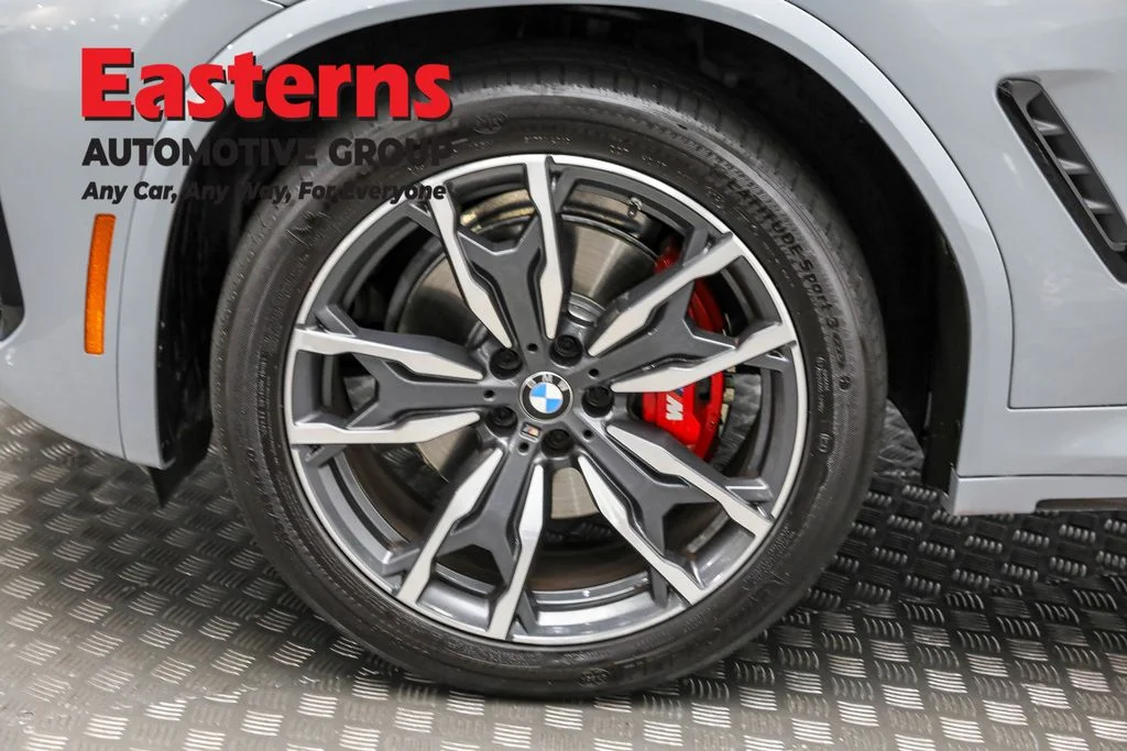 Used 2022 Gray BMW sDrive30i image 33