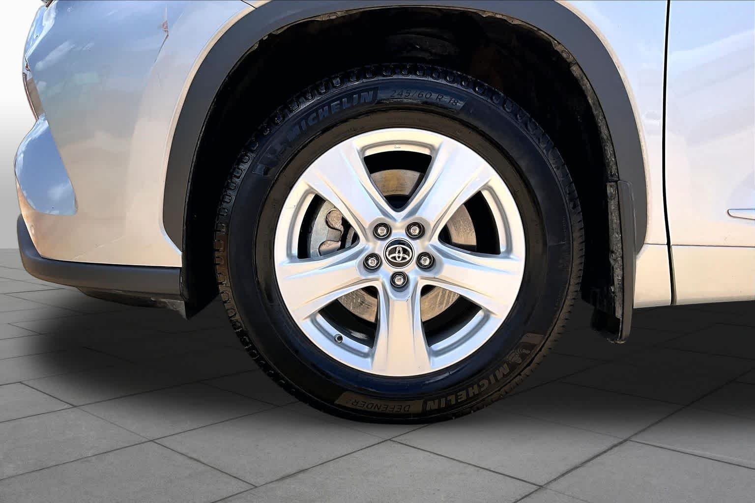 Used 2023 Celestial Silver Metallic Toyota LE image 10