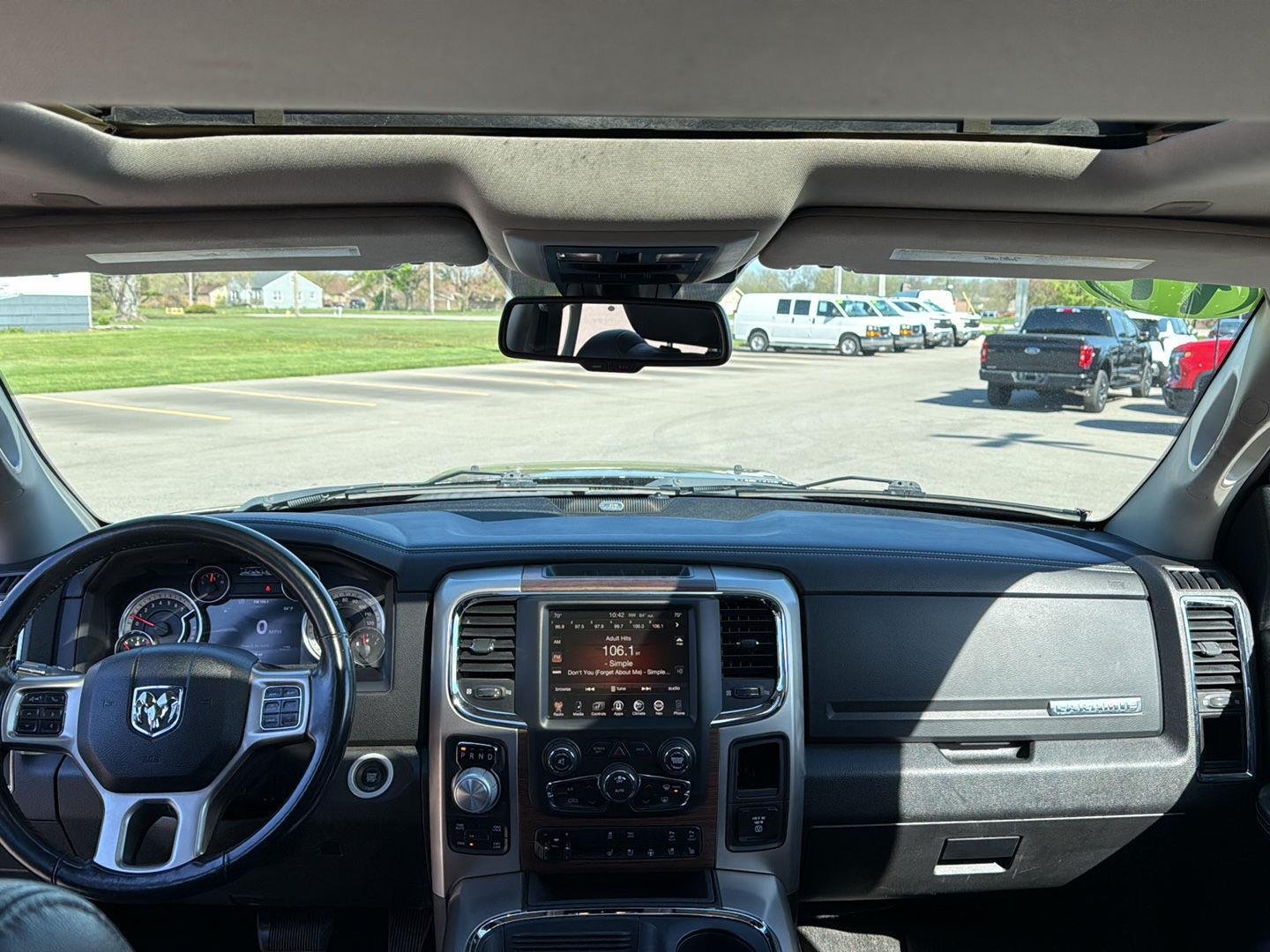 Used 2017 Luxury Brown Pearlcoat Ram Laramie image 3