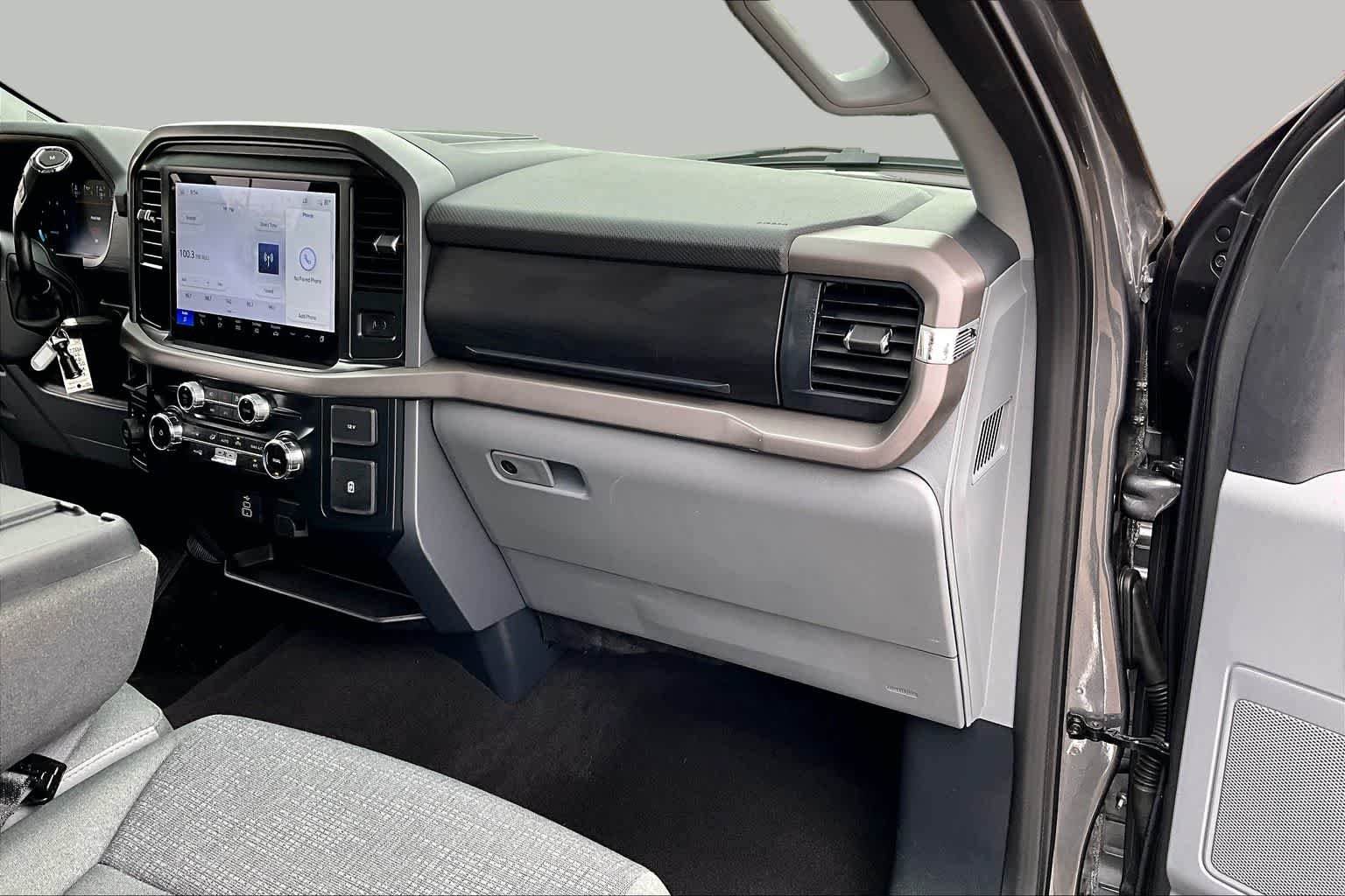 Used 2025 Carbonized Gray Ford XLT image 19