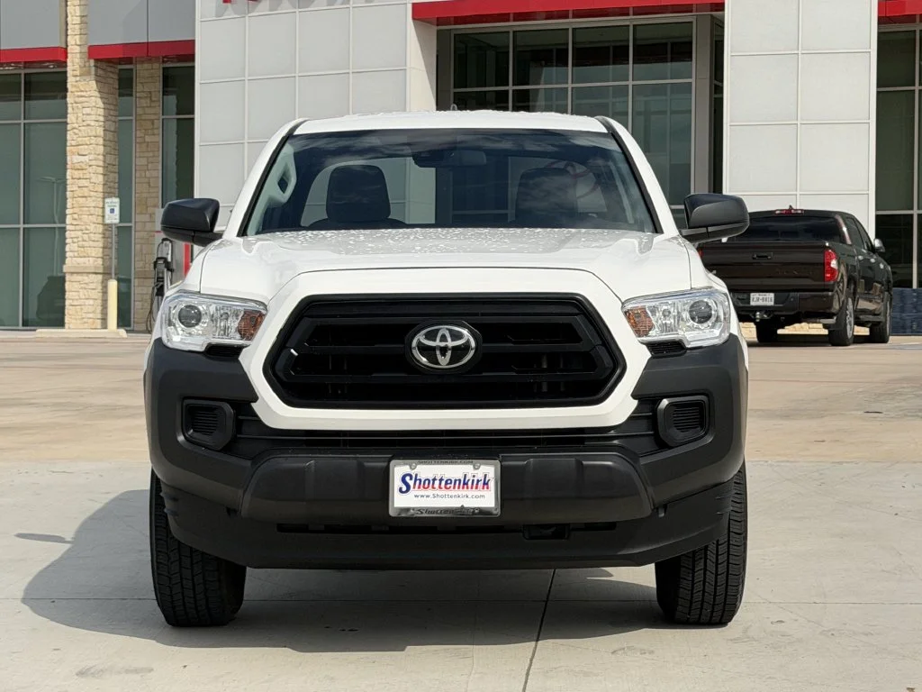 Used 2021 White Toyota SR image 7