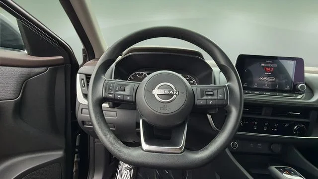 Used 2023 Black Nissan S image 14