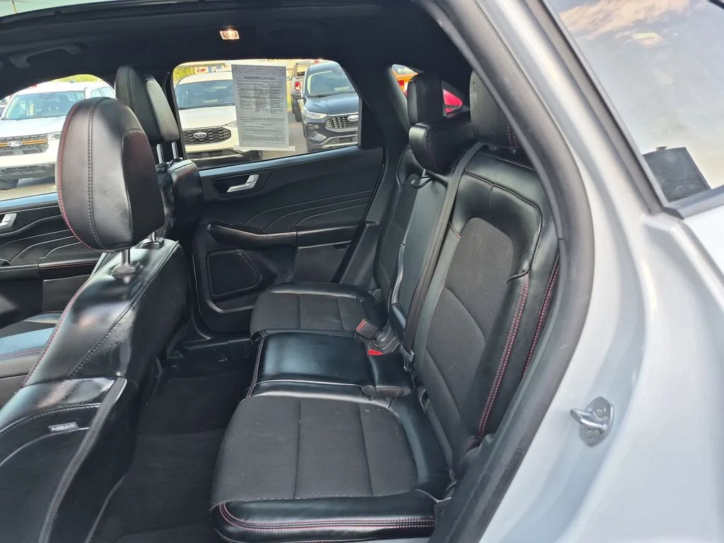 Used 2025 Space Silver Ford ST-Line image 15