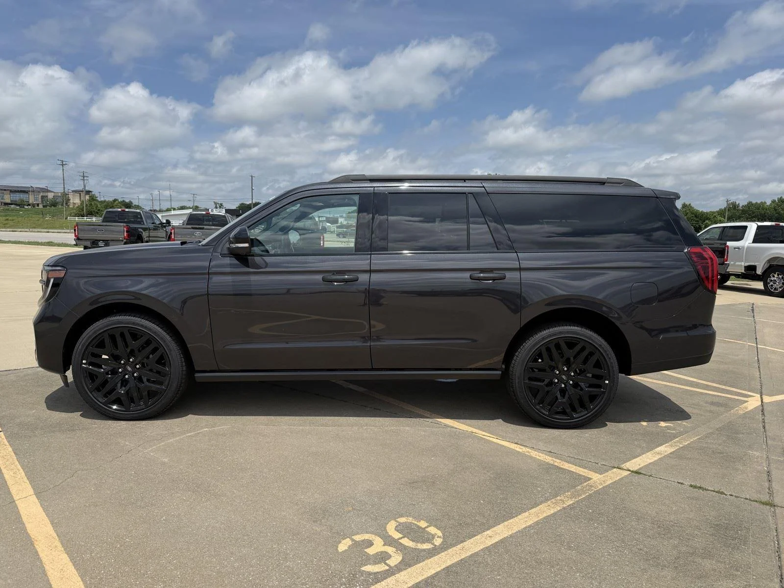New 2026 DARK MATTER GRAY METALLIC FORD PLATINUM 4X4 image 5