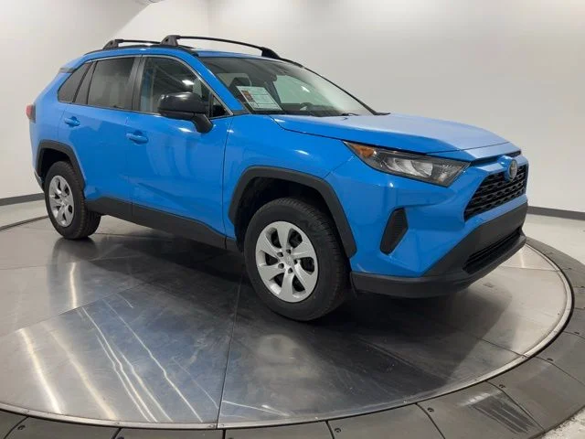 Used 2020 Blue Toyota LE image 7
