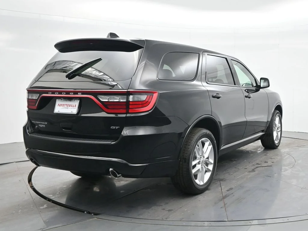 New 2026 Diamond Black Clear-Coat Exterior Paint Dodge GT image 7