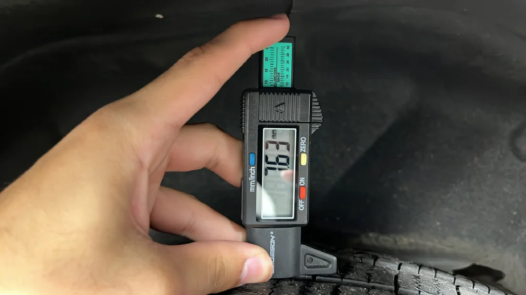 Used 2019 Silver Subaru Sport image 42