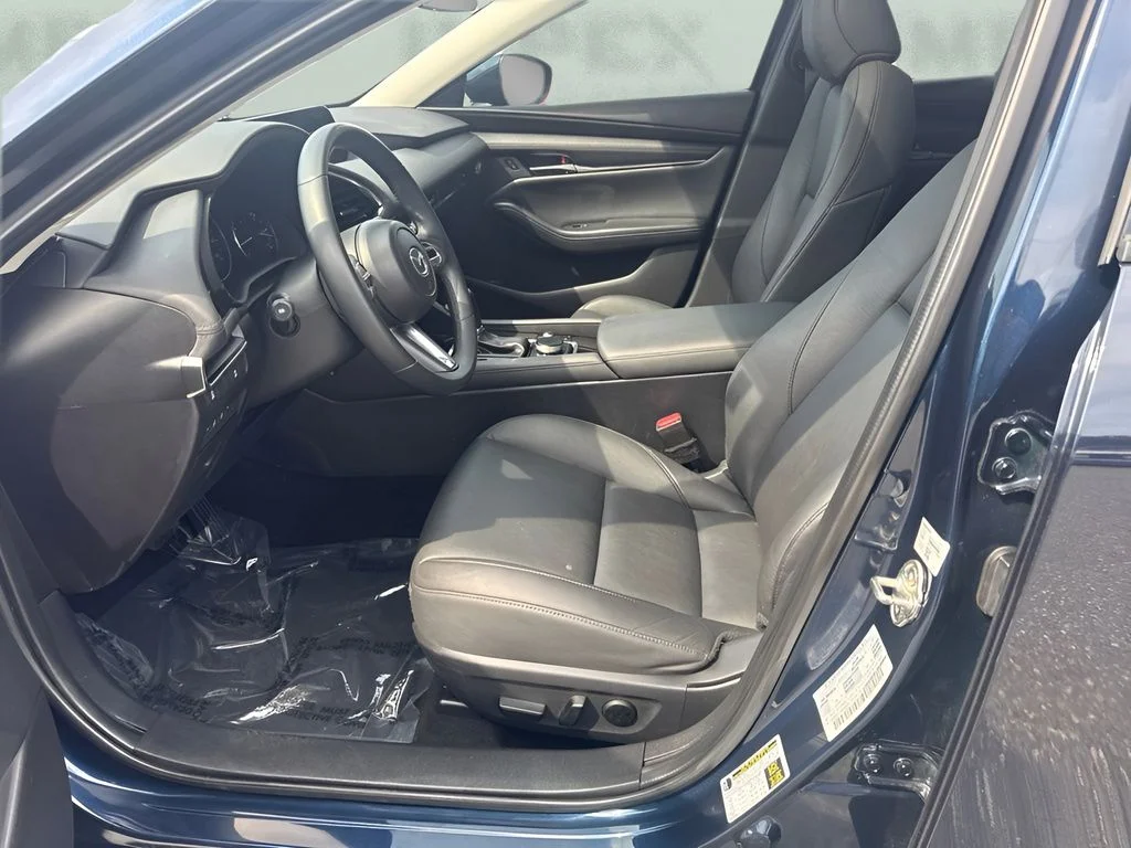 Used 2021 Blue Mazda Preferred 2.5 S image 5