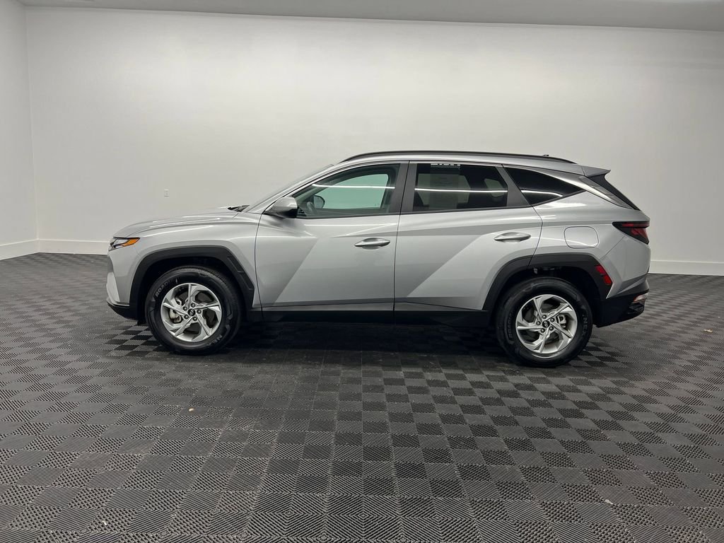 2024 Hyundai Tucson SEL photo 2