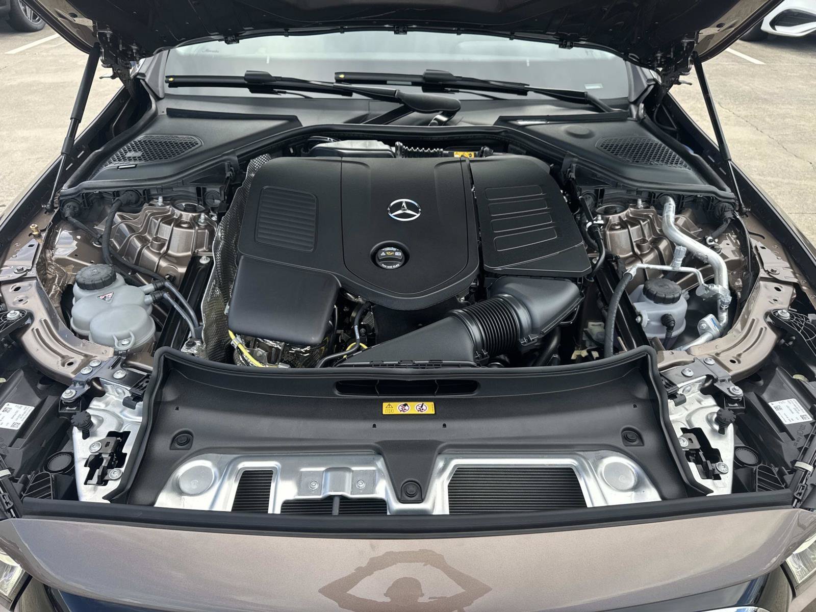New 2027 Black Mercedes-Benz E 350 image 8