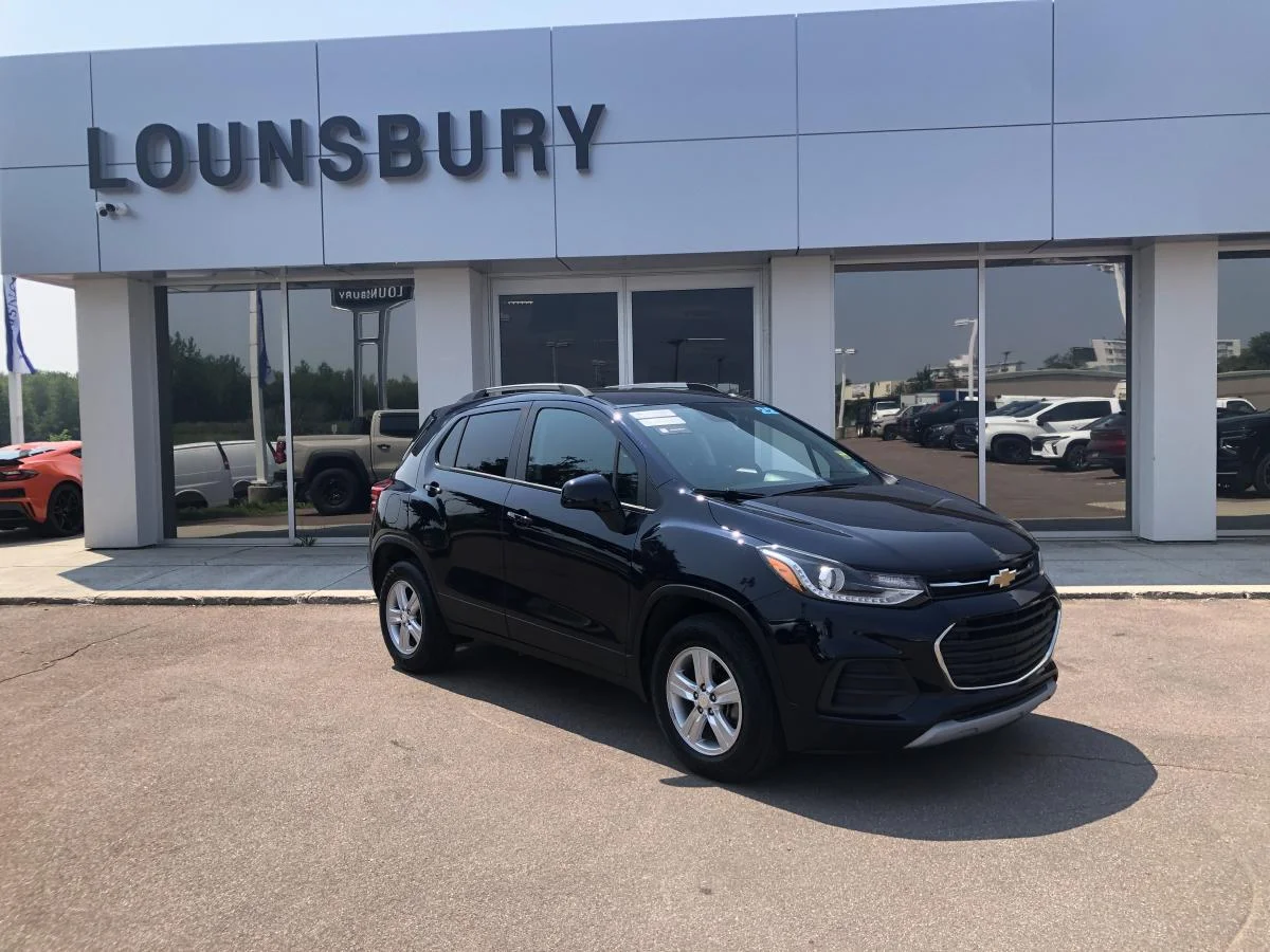 Used 2022 Blue Chevrolet Awd 4dr Lt image 1