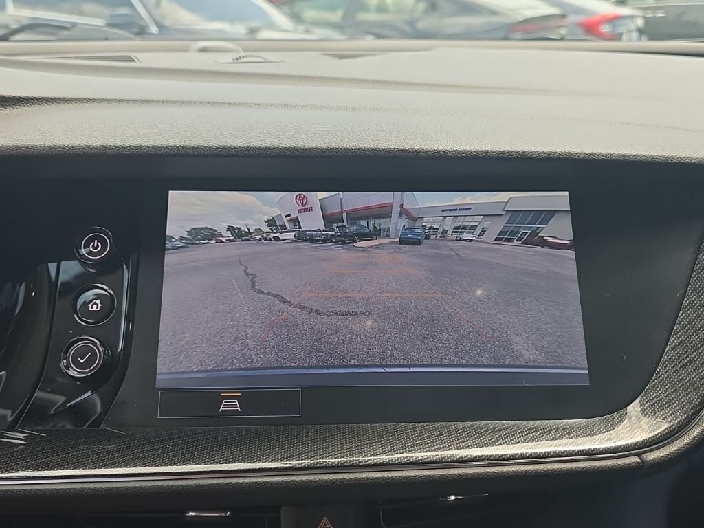 Used 2021  Buick Preferred image 20