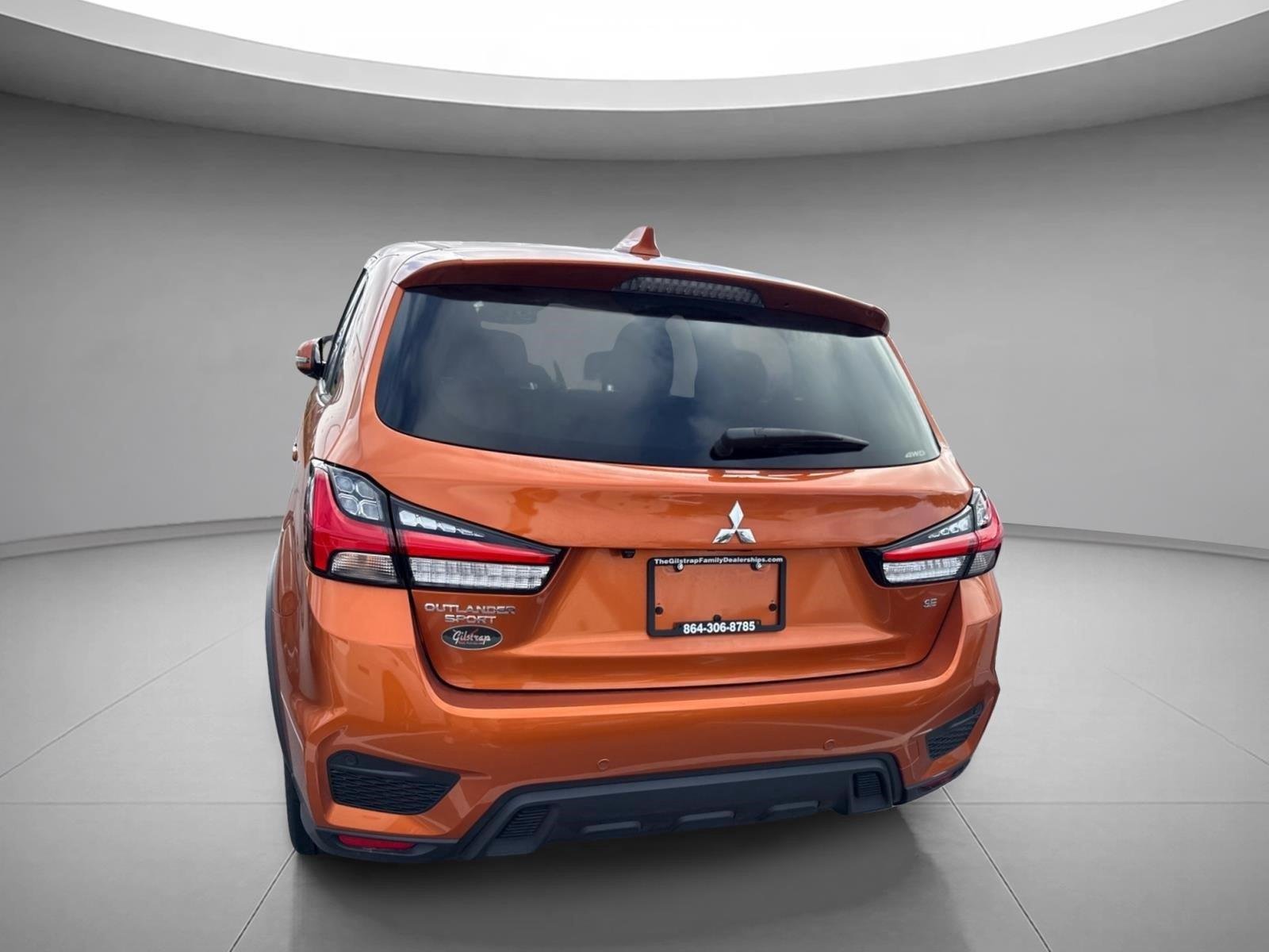 Used 2023 Sunshine Orange Metallic Mitsubishi ES image 11