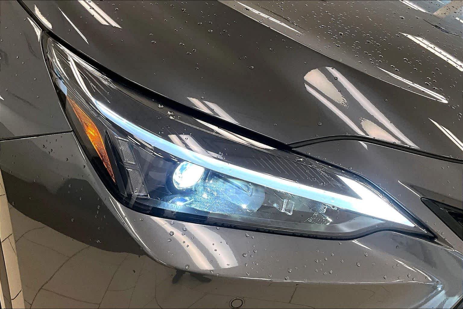 Used 2023 Cloudburst Gray Lexus F SPORT Handling image 26