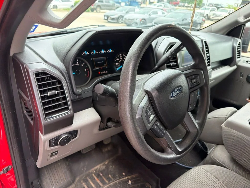 Used 2020  Ford XLT image 13