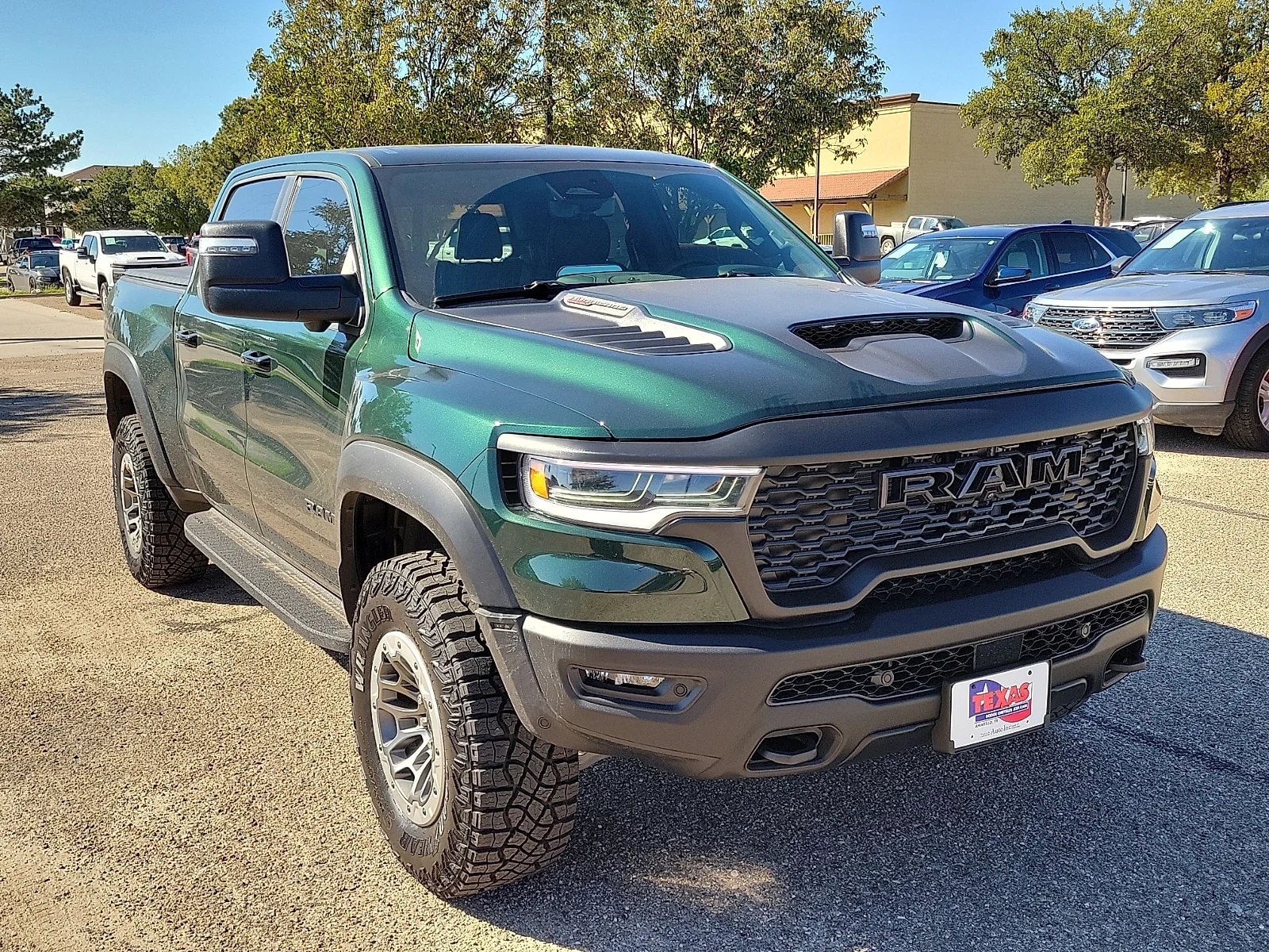 New 2026 Serrano Green Ram RHO CREW CAB 4X4 5
