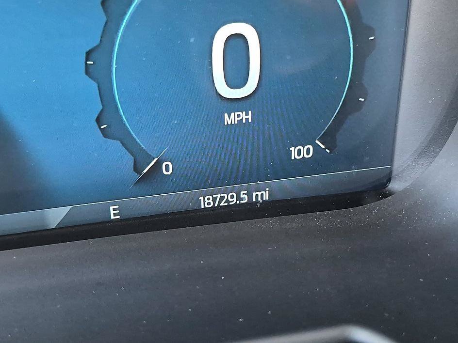 Used 2024 Gray Ford XL image 20