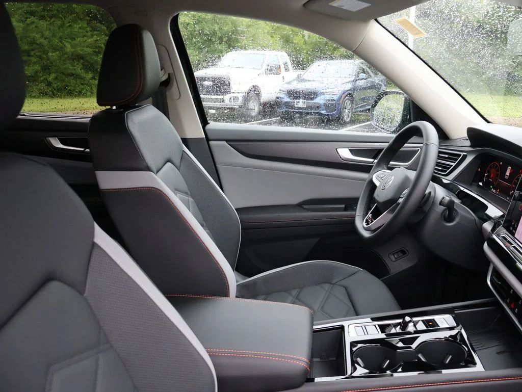 New 2026 Black Volkswagen 2.0T Peak Edition image 14
