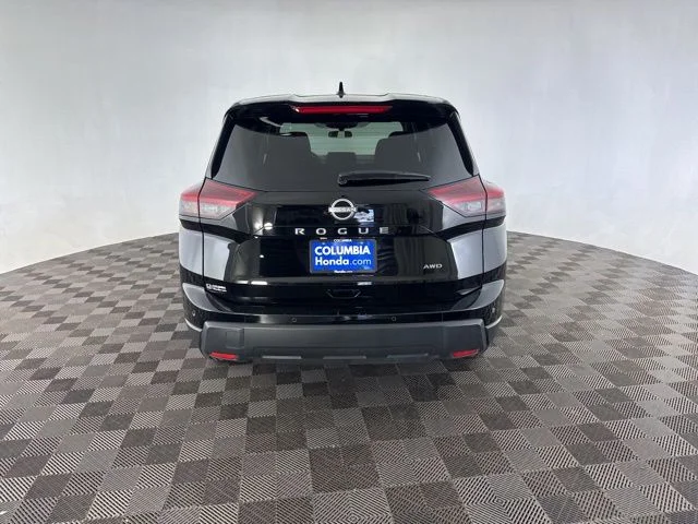 Used 2025 Black Nissan SV image 7