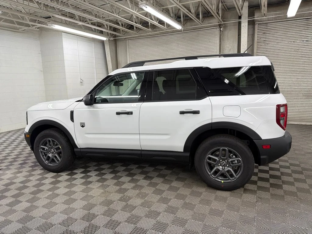 New 2025 White Ford Big Bend image 10