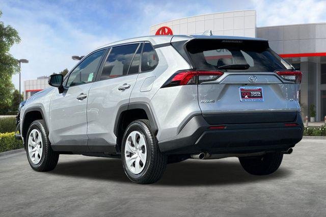 Certified Used 2022 SILVER SKY METALLIC Toyota  image 7