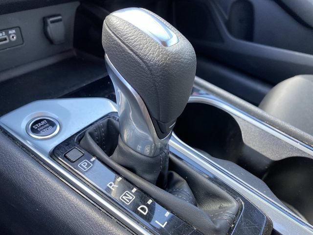Used 2024 Brilliant Silver Metallic Nissan 2.5 SV image 13