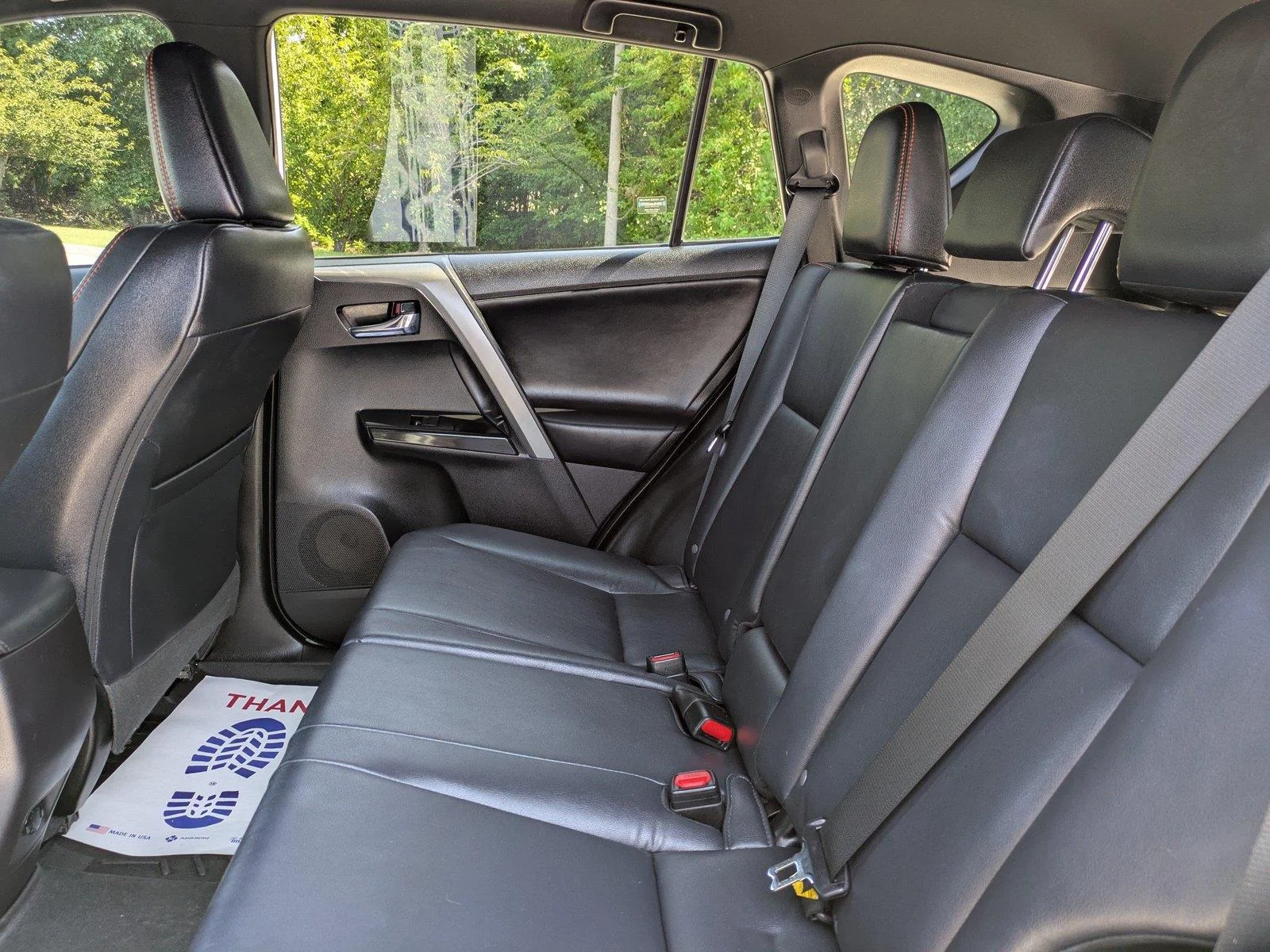 Used 2017 Super White Toyota SE image 14