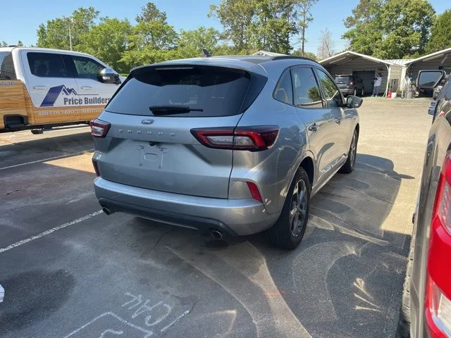 Used 2023 Silver Ford ST-Line image 2