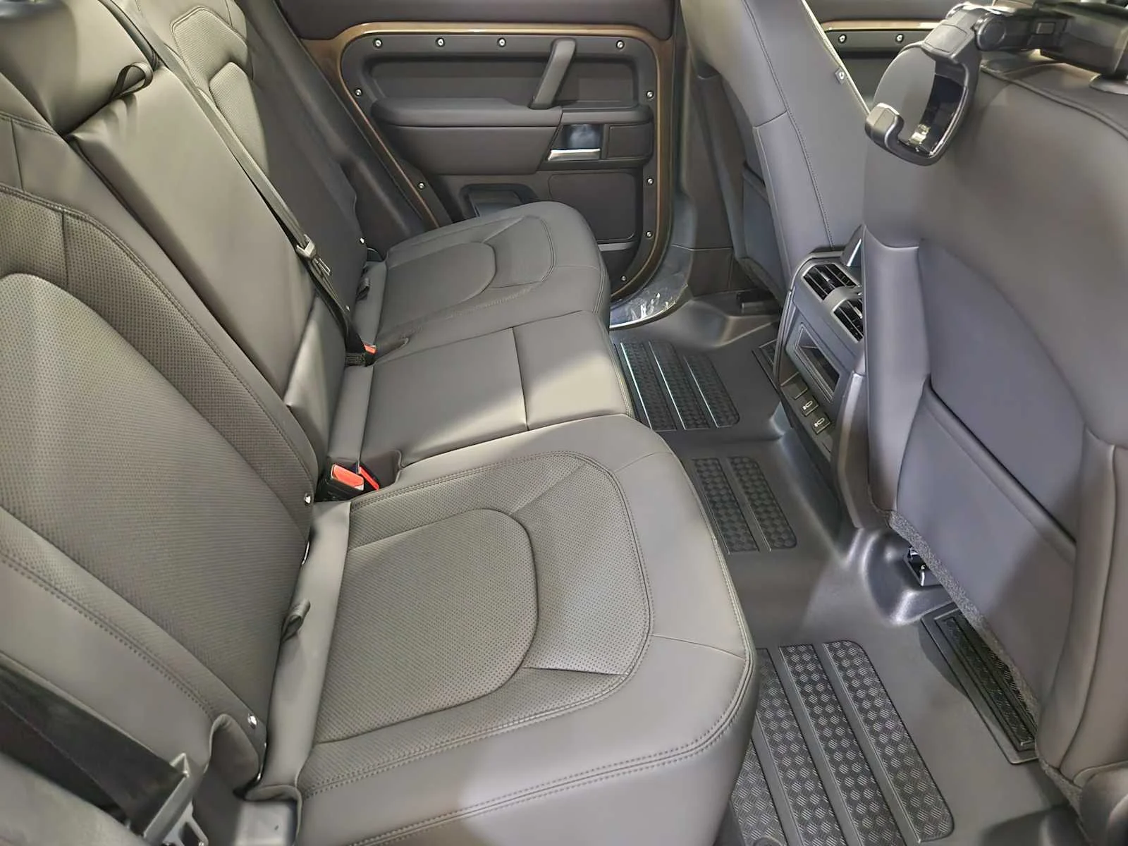 New 2026 Gondwana Stone Metallic Land Rover S image 58