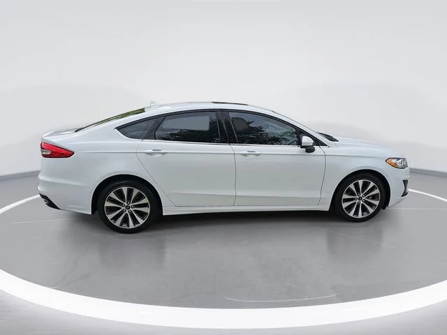 Used 2020 White Ford SE image 6