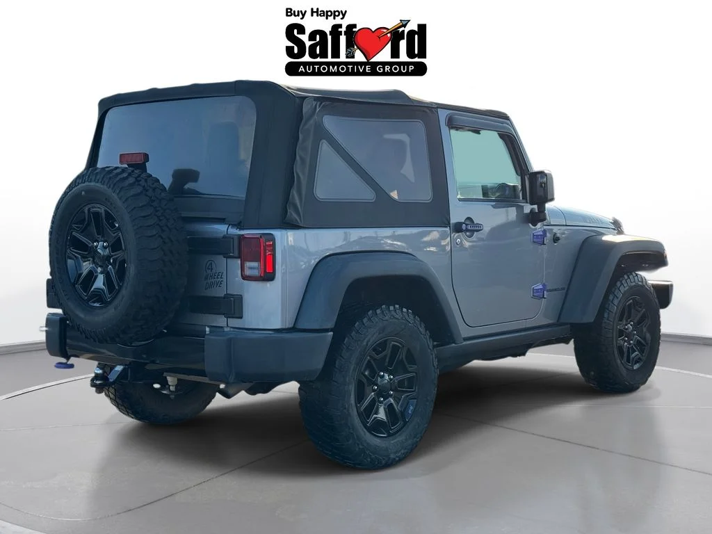 Used 2016 Billet Silver Metallic Clearcoat Jeep Sport image 9