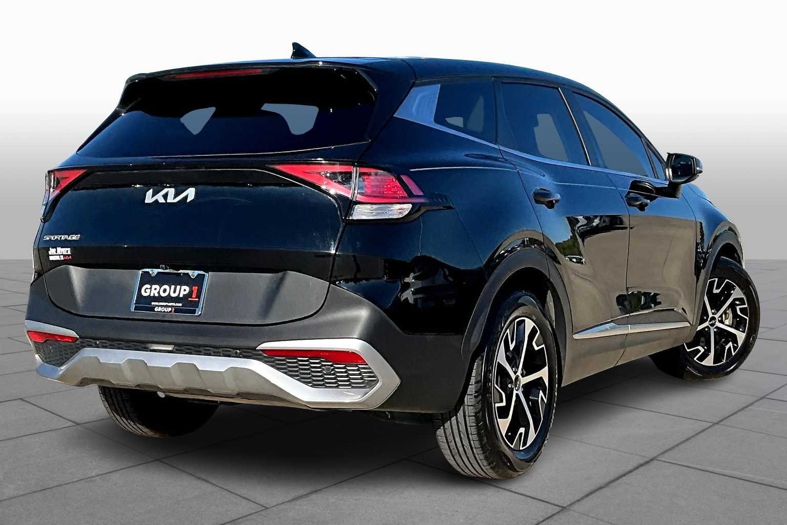 Used 2023 Ebony Black Kia EX image 21