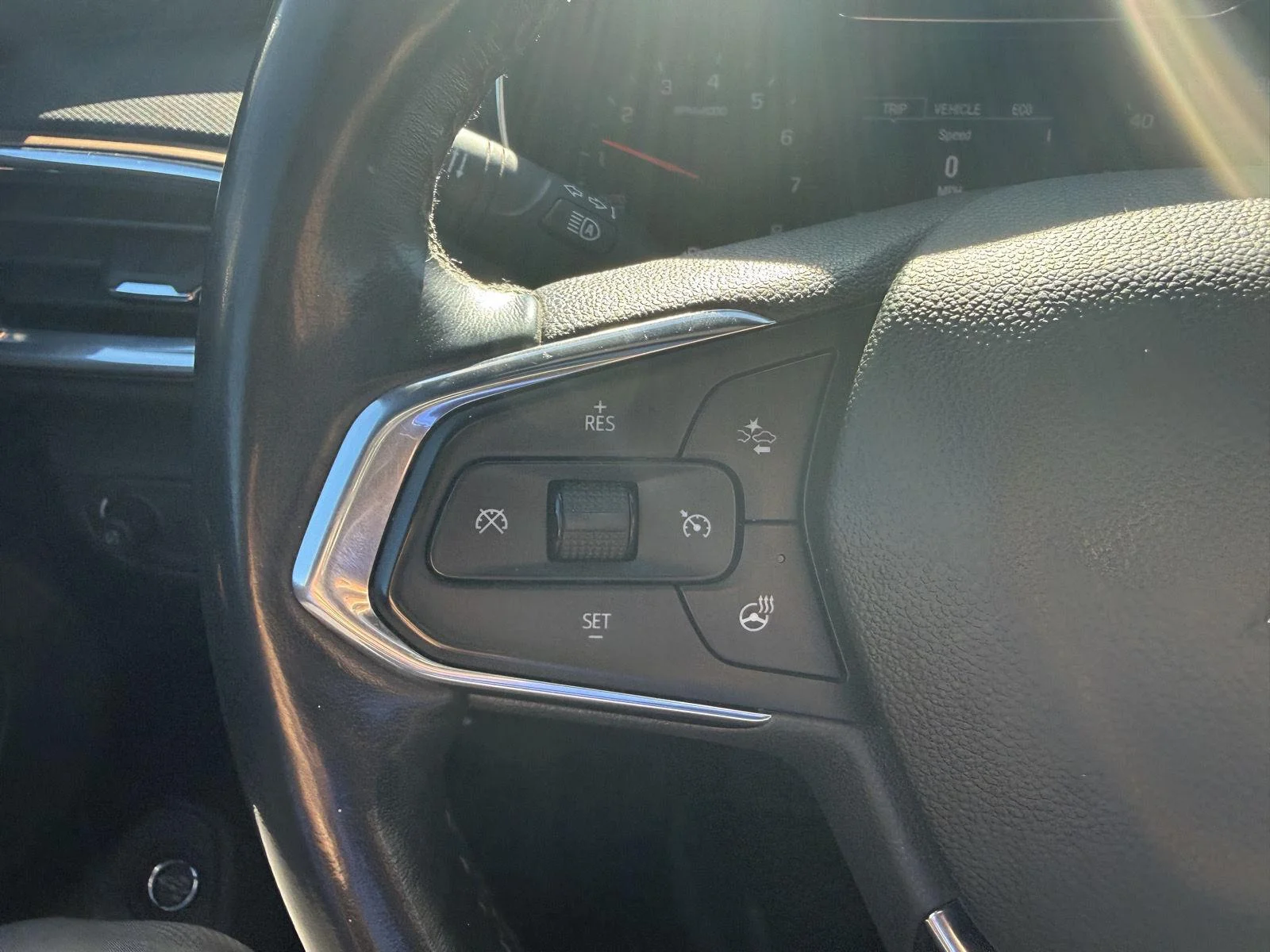 Used 2023 Mosaic Black Metallic Chevrolet ACTIV image 12