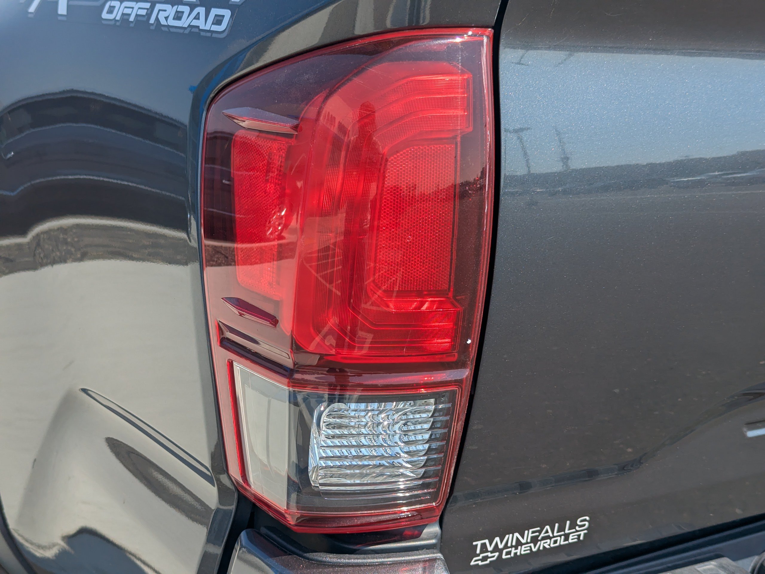Used 2018  Toyota SR image 41