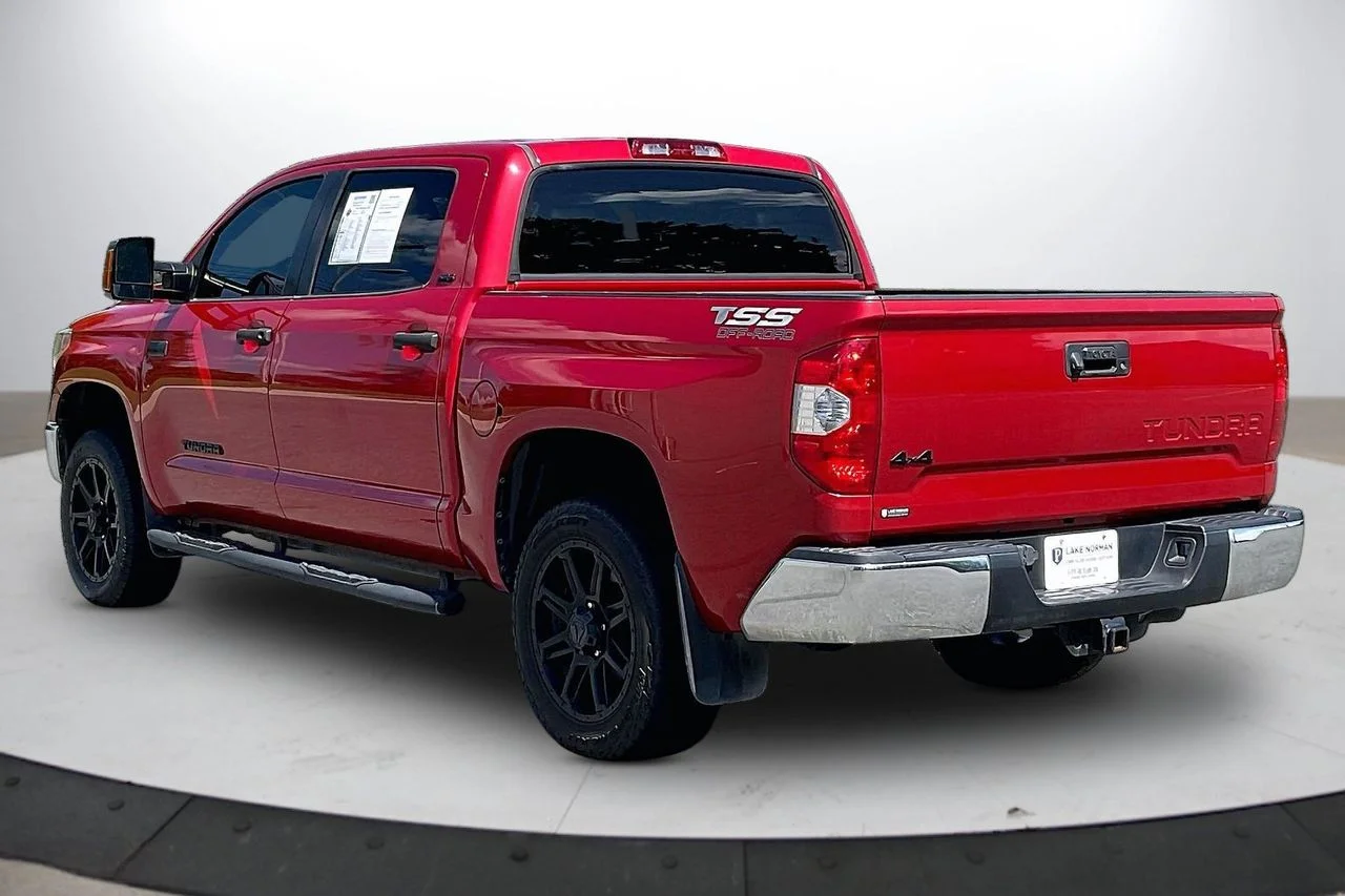 Certified Used 2019 Red Toyota SR5 image 7