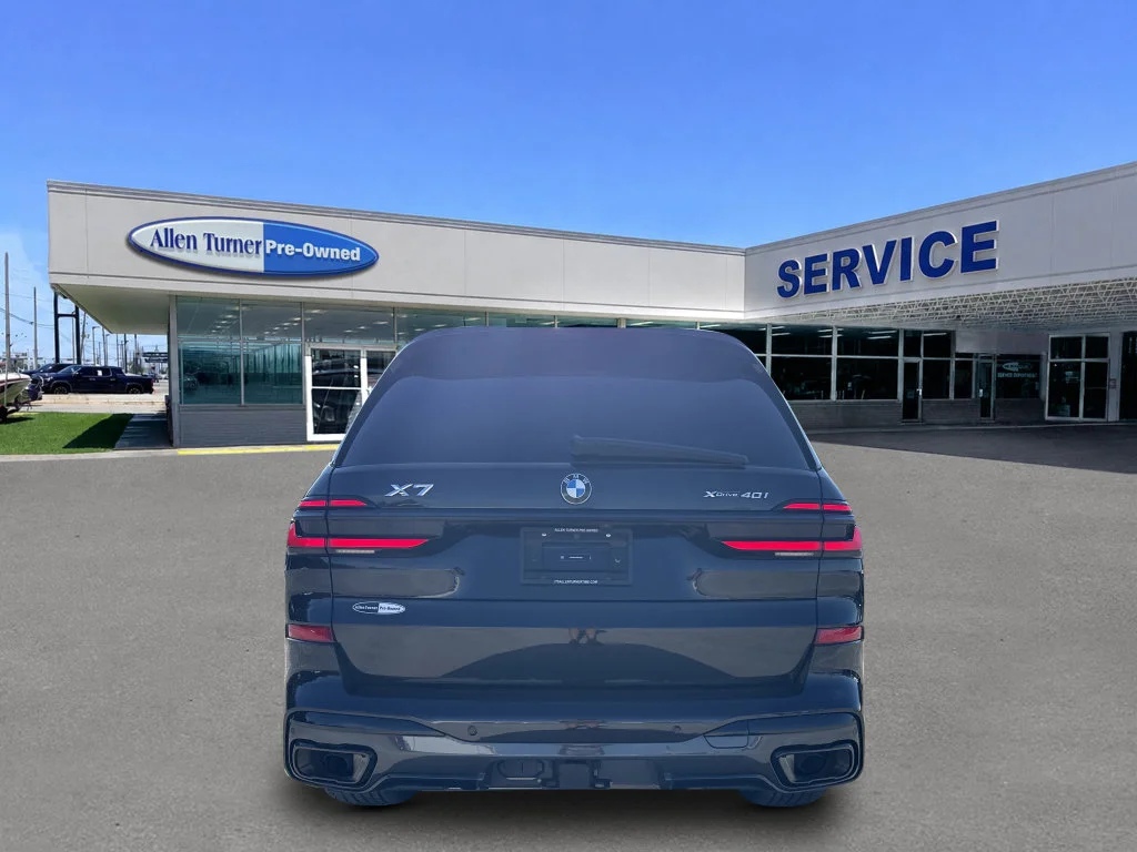 Used 2024 Black Sapphire Metallic BMW xDrive40i image 7