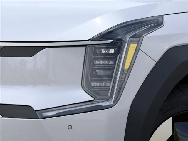 New 2026 Glacial White Pearl Kia Light Long Range RWD image 10