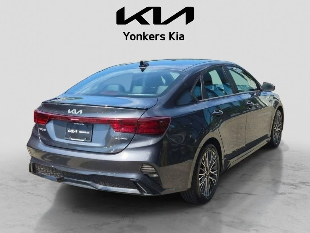 Used 2023 Gray Kia GT-Line image 6