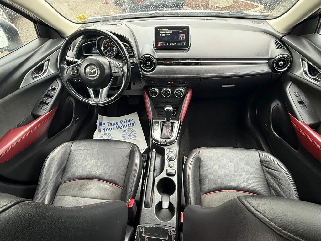 Used 2017 White Mazda Grand Touring image 27