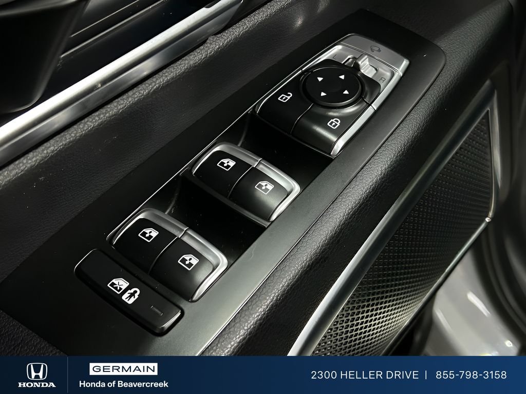 Used 2022 Wolf Gray Kia SX image 18