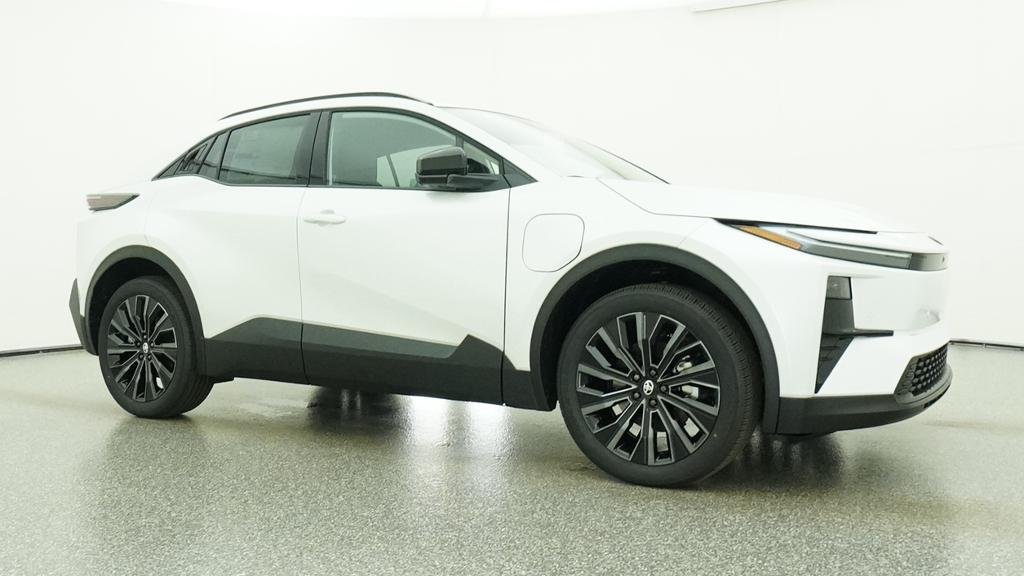 New 2026 Wind Chill Pearl Toyota XSE image 11
