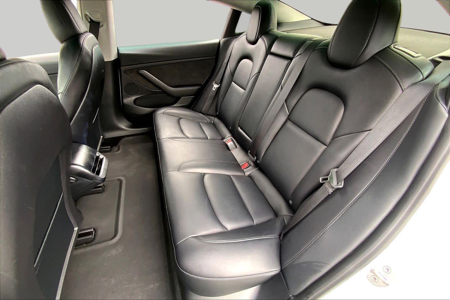 Used 2023 Pearl White Multi-Coat Tesla  image 19