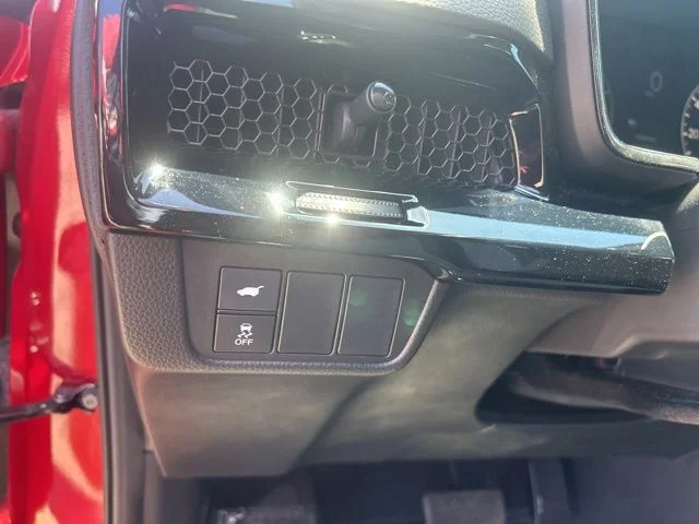 Used 2024 Red Honda EX-L image 18
