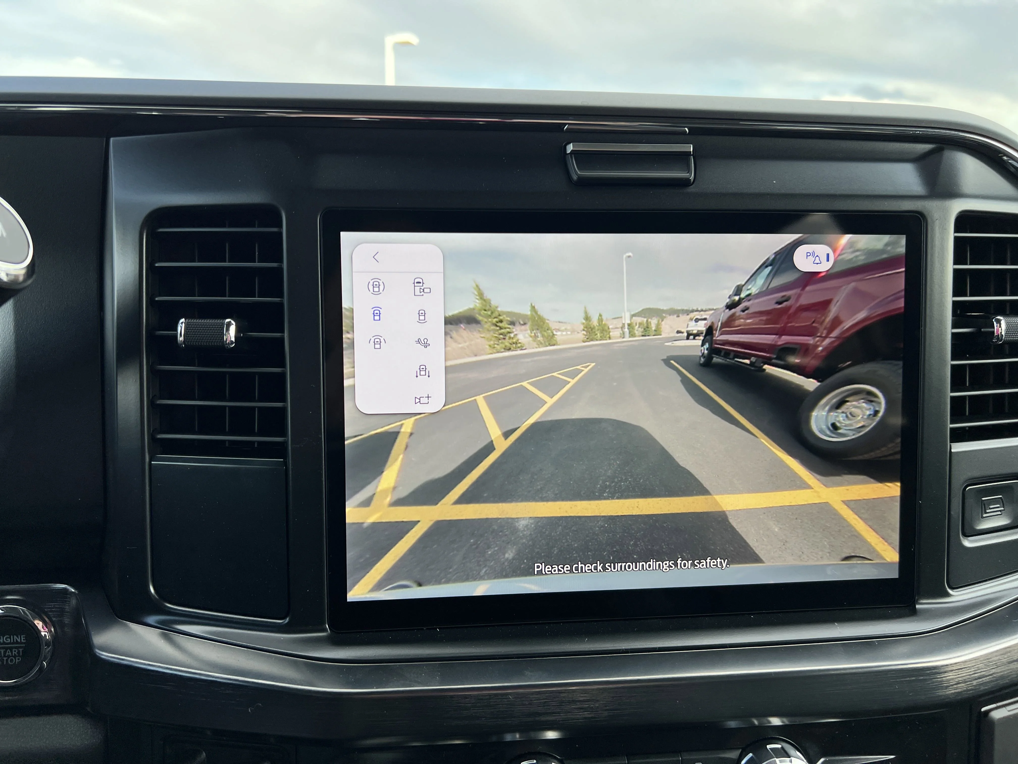 2025 Ford F-350 Super Duty Lariat - Photo 58