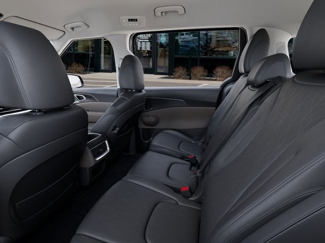 New 2026 Gray Kia LXS image 18
