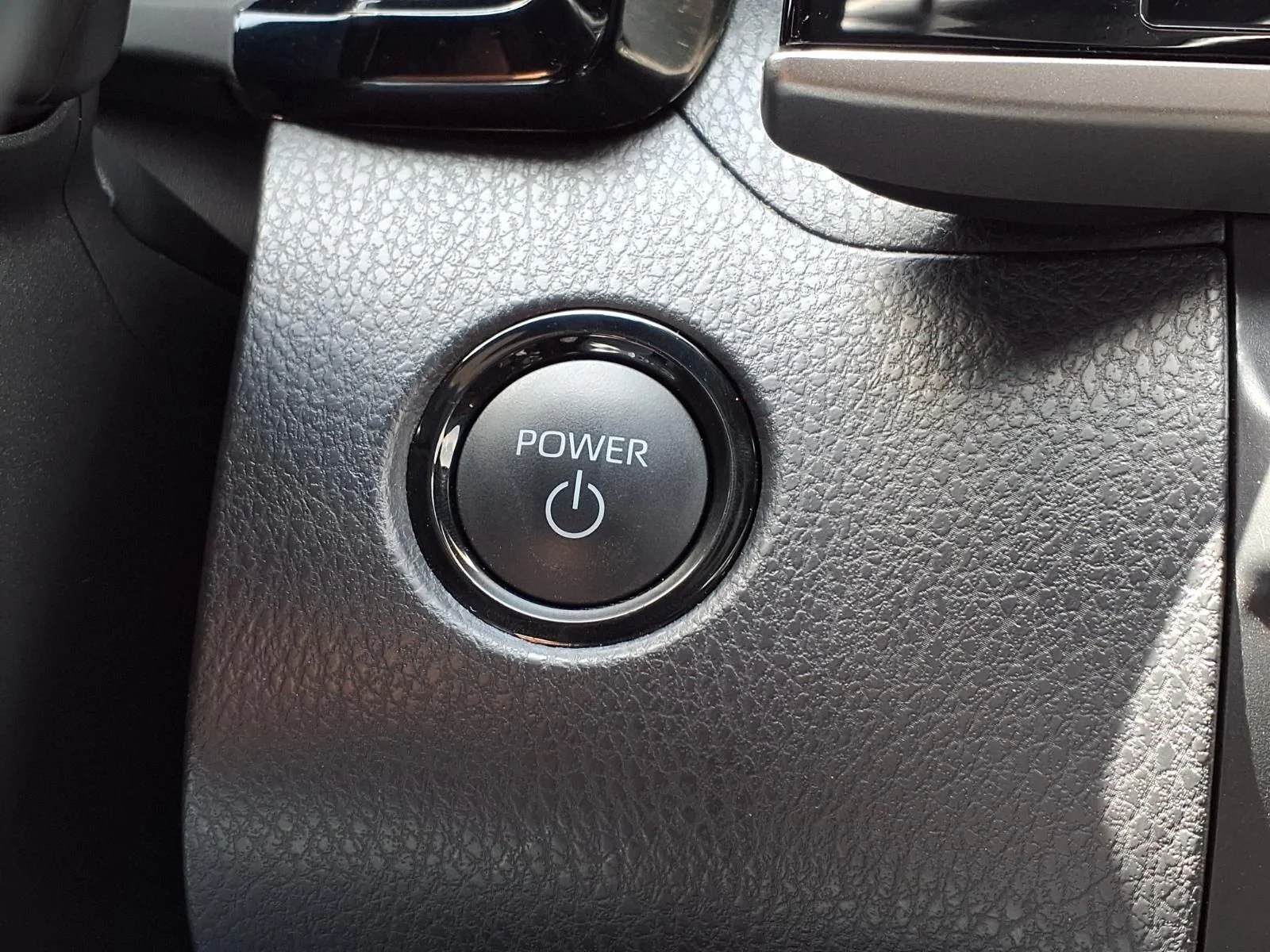 Certified Used 2025  Toyota XSE image 16