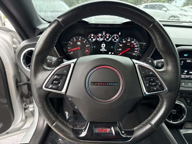 Used 2018 Silver Chevrolet SS image 33