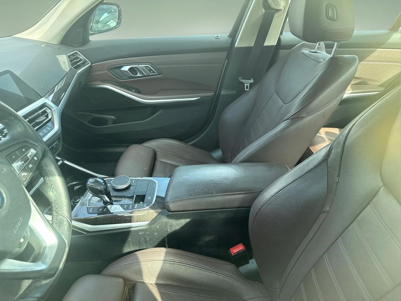 Used 2019 Alpine White BMW 330i image 5